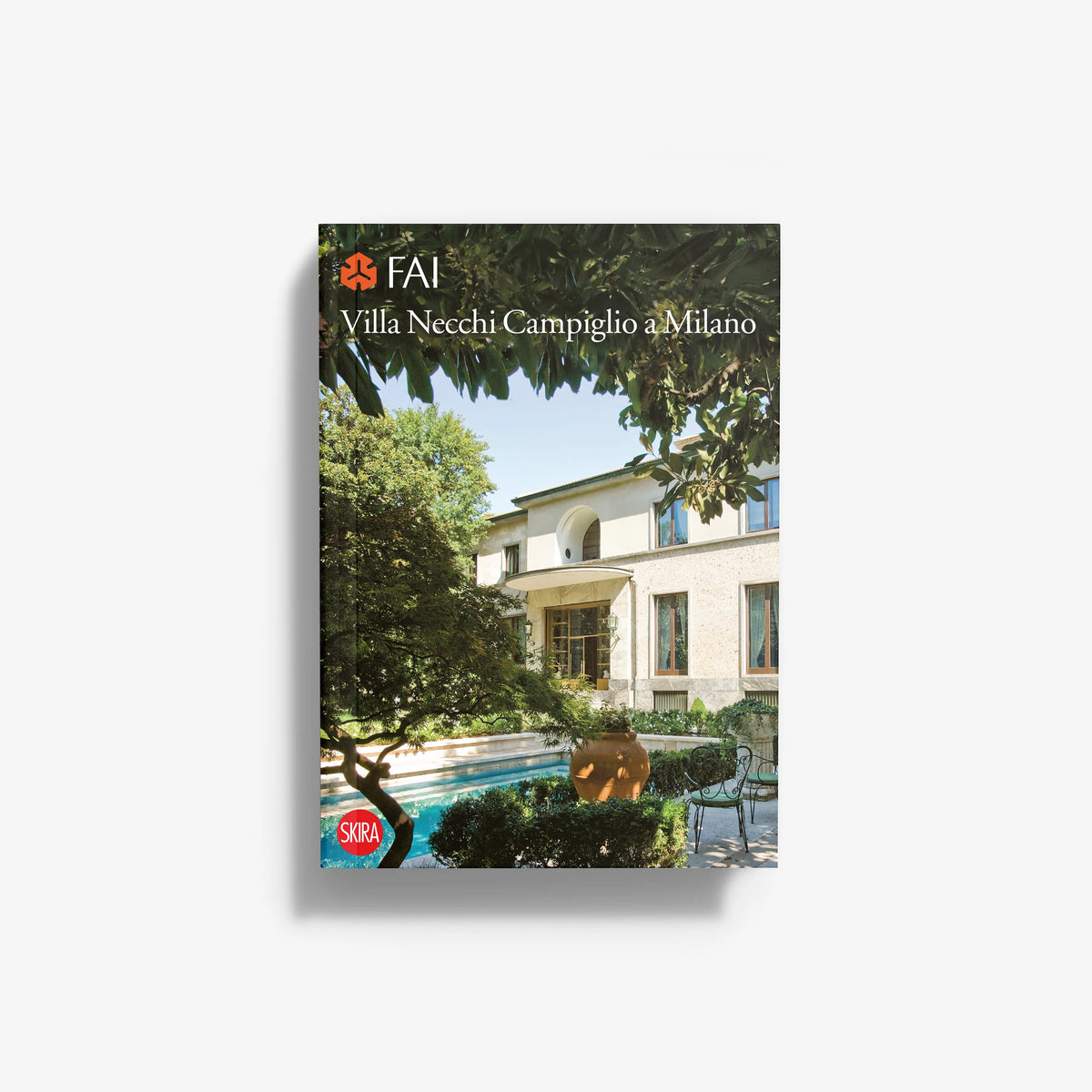 Villa urbana casa-museo in Milano by Skira Arte, with FAI title panel and exterior view with trees and pool